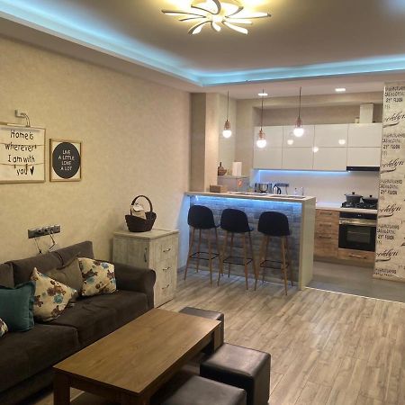 Batumi Heaven Apartment Екстериор снимка